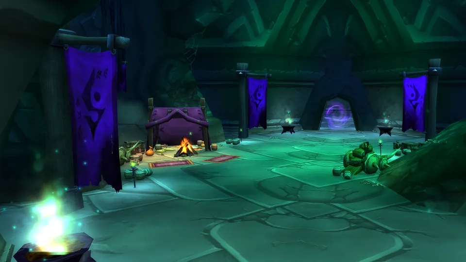 Shadow Council banners and braziers in the Shadow Labyrinth